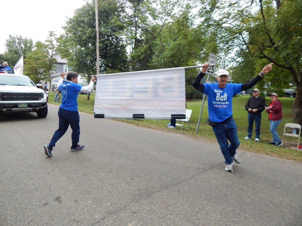 BellFor110's tweet image. Team Shirley Bell had such a wonderful time walking in the annual Marshall Autumn Festival parade this morning! #TeamShirleyBell #Bell110 #For110th
