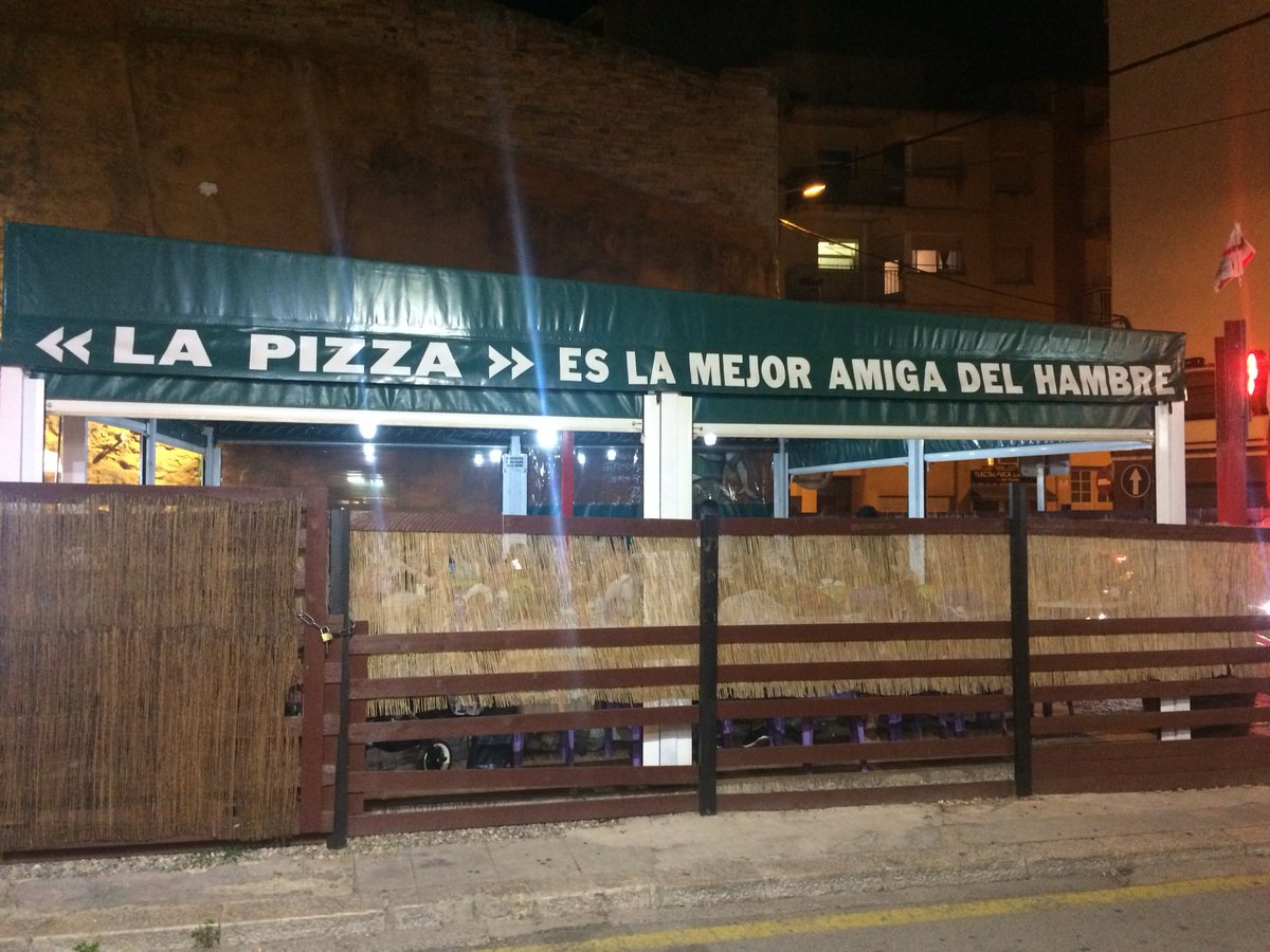 ignasicabre's tweet photo. Hola @MastersOfNaming ! Això està controlat? #MastersOfSlogan https://t.co/YPbEOO0wF3