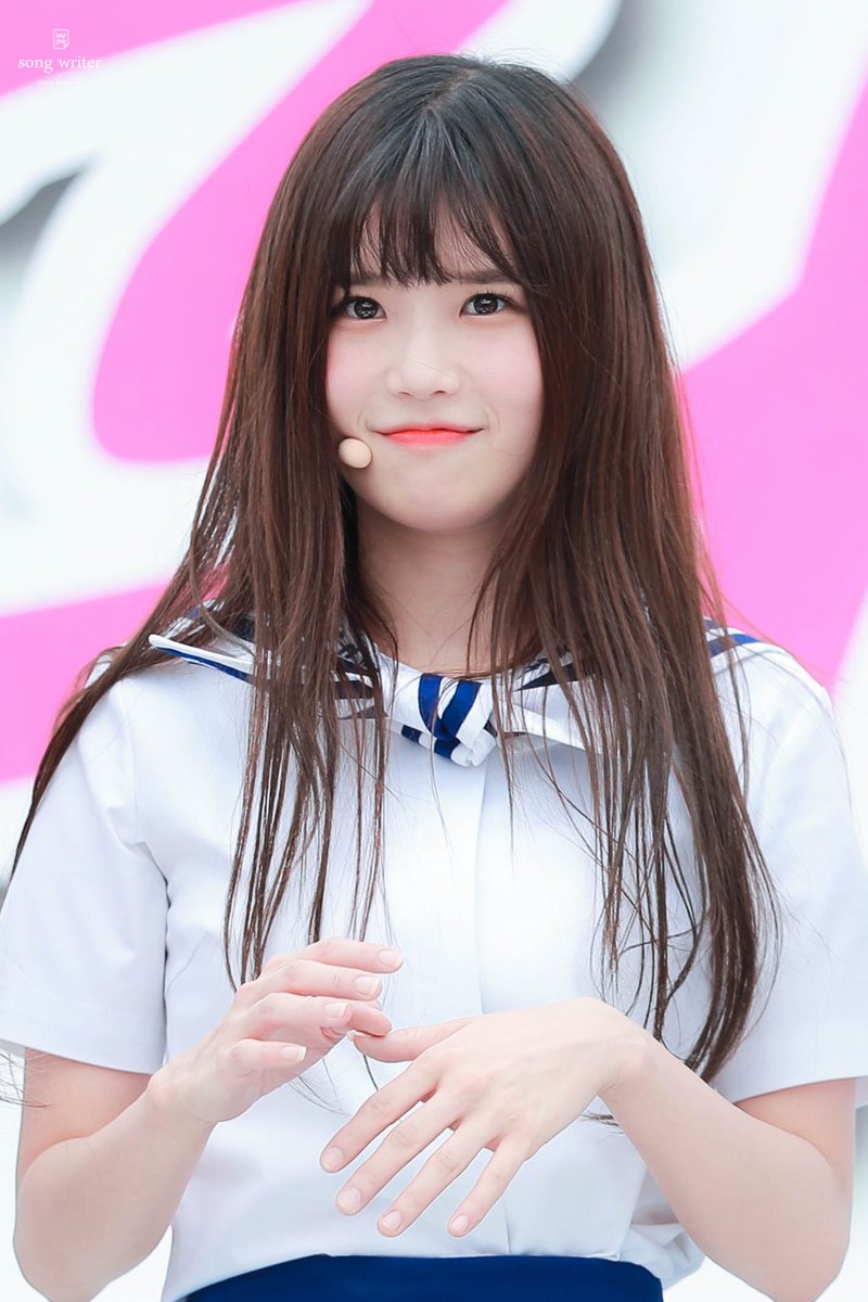 archiveshayoung's tweet image. 180916 | © 970929_love 
↠#송하영 #프로미스나인 ˊ˗