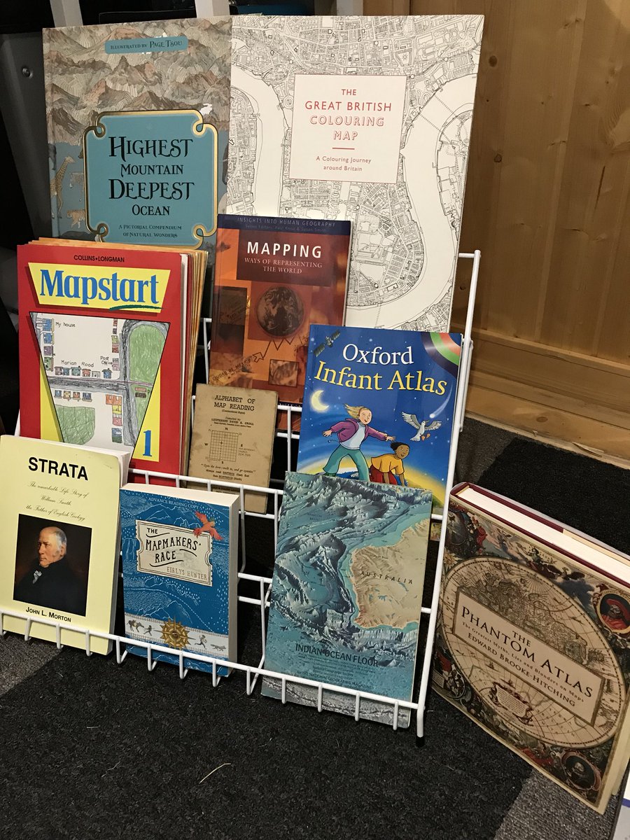 MiniMapMakers's tweet photo. #GeographyTeacher need some #Geobook inspiration ? Winter is coming and I’m getting ready to #Review these..some new-some old but content is still applicable and very well instructed! vlogs coming soon!! #GettingChildrenMapping #lovemaps https://t.co/a5Hpt7qEsp https://t.co/MkbJ1haUHl
