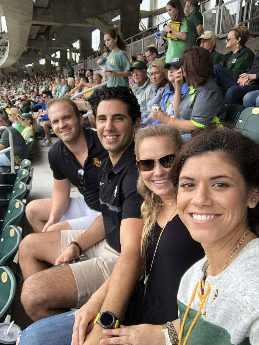aligarz1's tweet photo. #SicEm with high school bestie https://t.co/Zt5OyLO6iS