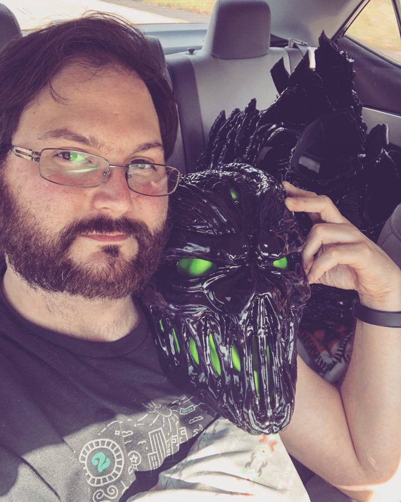 TheGateMonster's tweet photo. 1 week. #nothingiscoming #thegatemonster #cryptfamily #monster #halloween #horror #creature #hexmortis #film #shortfilm #scifi #cosplay #horrorshit #scary @neillblomkamp @stanwinstonschool @fangoria @LegionMOfficial @creepypuppet @blumhouse @crypttv @_RyanTurek @eliroth https://t.co/4qRMFqG1Sm