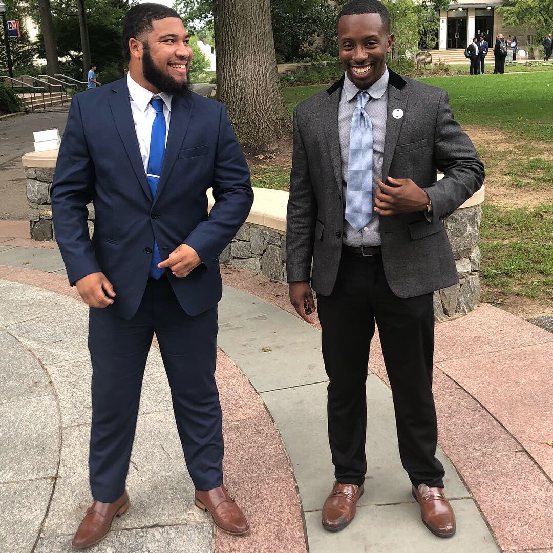 potusmo's tweet image. Somebody’s mother said I looked handsome and I started cheesing. #Glowuploading....