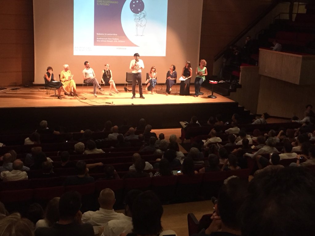 AlbertoGalimb's tweet photo. #100storie Con @AleRosina68 @emmecip e @SergioSorgi1 e molti altri che credono alla potenza dei propri ideali. Pagine bianche, ogni mattina. Non reduci, ma pionieri. Il bello, il buono e il giusto ci sono già: basta rischiare il coraggio di dar loro spazio #maratonadellasperanza https://t.co/xgo2TKkbKG