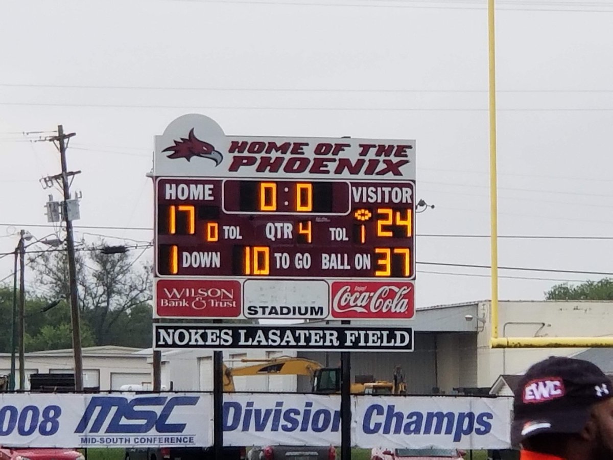 MillennialPrez1's tweet photo. @ewctigers WIN AGAIN! 
@ewctigers WIN AGAIN! @EWC_TigersFB garners consecutive WINS for 1st time since 2014! Ends @CumberlandFB 9 game home winning streak! #EWC now 2-2 overall! LET'S GOOOOO! I 👀 you @hegotgame__10 @GregRuffin3 @Mr_EWC_G #EmergingEminence #ANewTigerEra #GoTigers https://t.co/ScJit97Oew