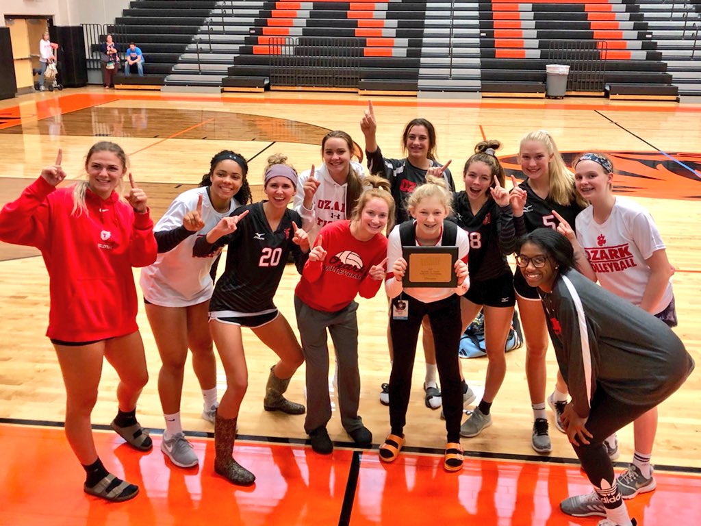 OzarkTigerVball's tweet photo. Ozark JV wins 1st place at Republic Tournament! https://t.co/aFAYSf2VhU