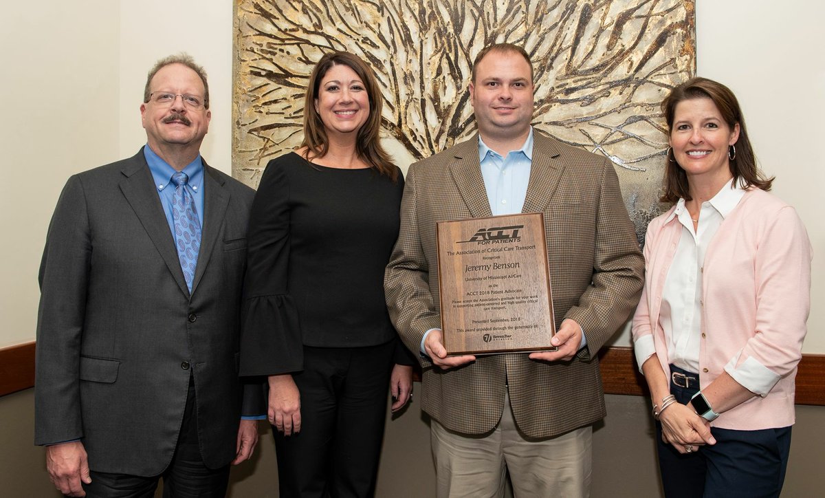 ACCTForPatients's tweet photo. Congratulations to Jeremy Benson from the University of Mississippi Air-Care on being the 2018 ACCT Patient Advocate Award winner sponsored by 7 Bar Aviation! https://t.co/IvnyOHfrc4
