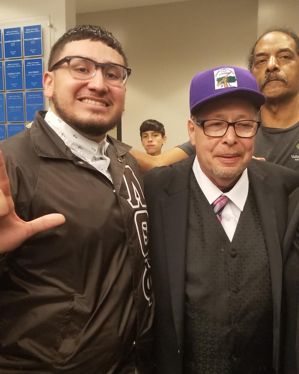DePaulLambdas's tweet photo. Brother Alejandro Hernandez (SP17) with Puerto Rican liberation activists Oscar López Rivera and Cha-Cha Jimenez at last night's keynote conversation in recognition of the 50th Anniversary of the Young Lords Organization's inception.

#EnLaUnionEstaLaFuerza #GUTimes #YLO50 🇵🇷 https://t.co/DY8MXxtIWt
