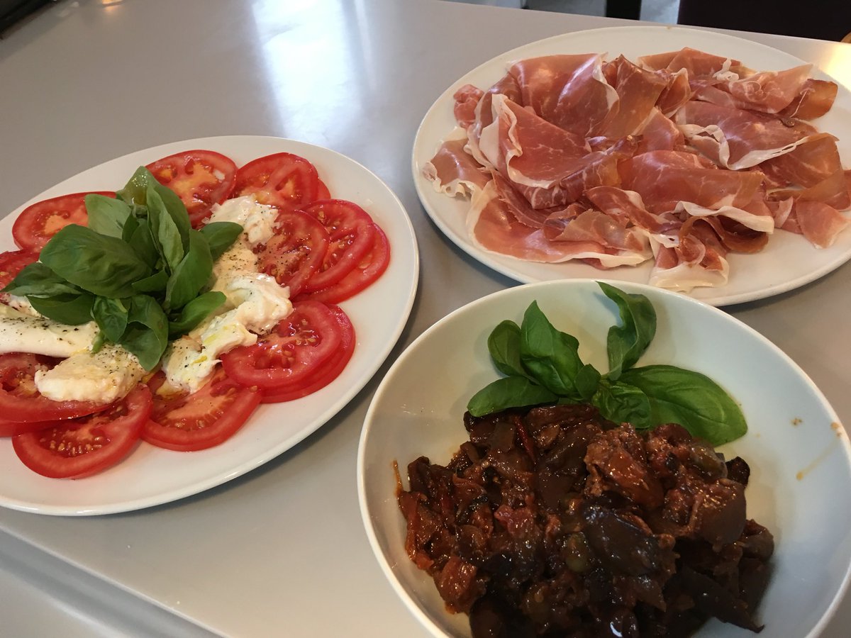 Mitchell tweet media