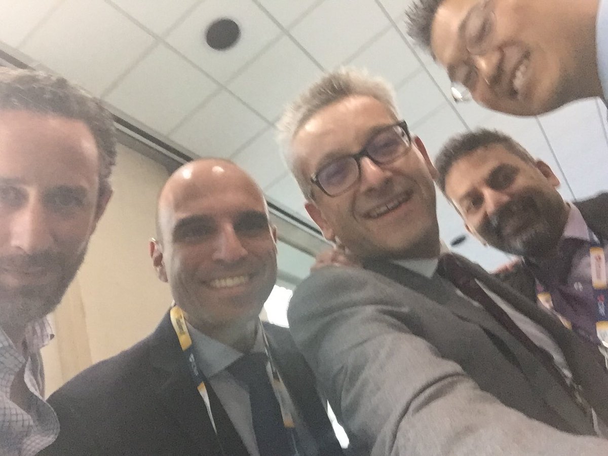mmamas1973's tweet image. What started as a selfie with @gpaymd , then joined by @EmileMehanna and then @willsuh76 and @duanepinto .. i told u selfitis contagious 😜#TCT2018 #TCTConference @mirvatalasnag @mividovich @CardiacConsult @aymanka @Hragy .. now where’s Mirvat?