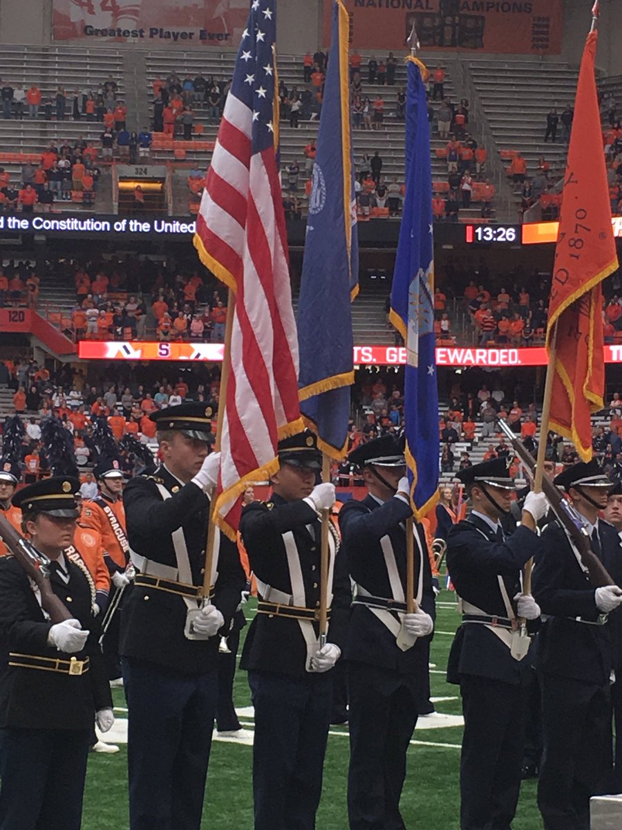 ssalanger's tweet image. Military Appreciation Day! #CuseForTroops #GoCuse