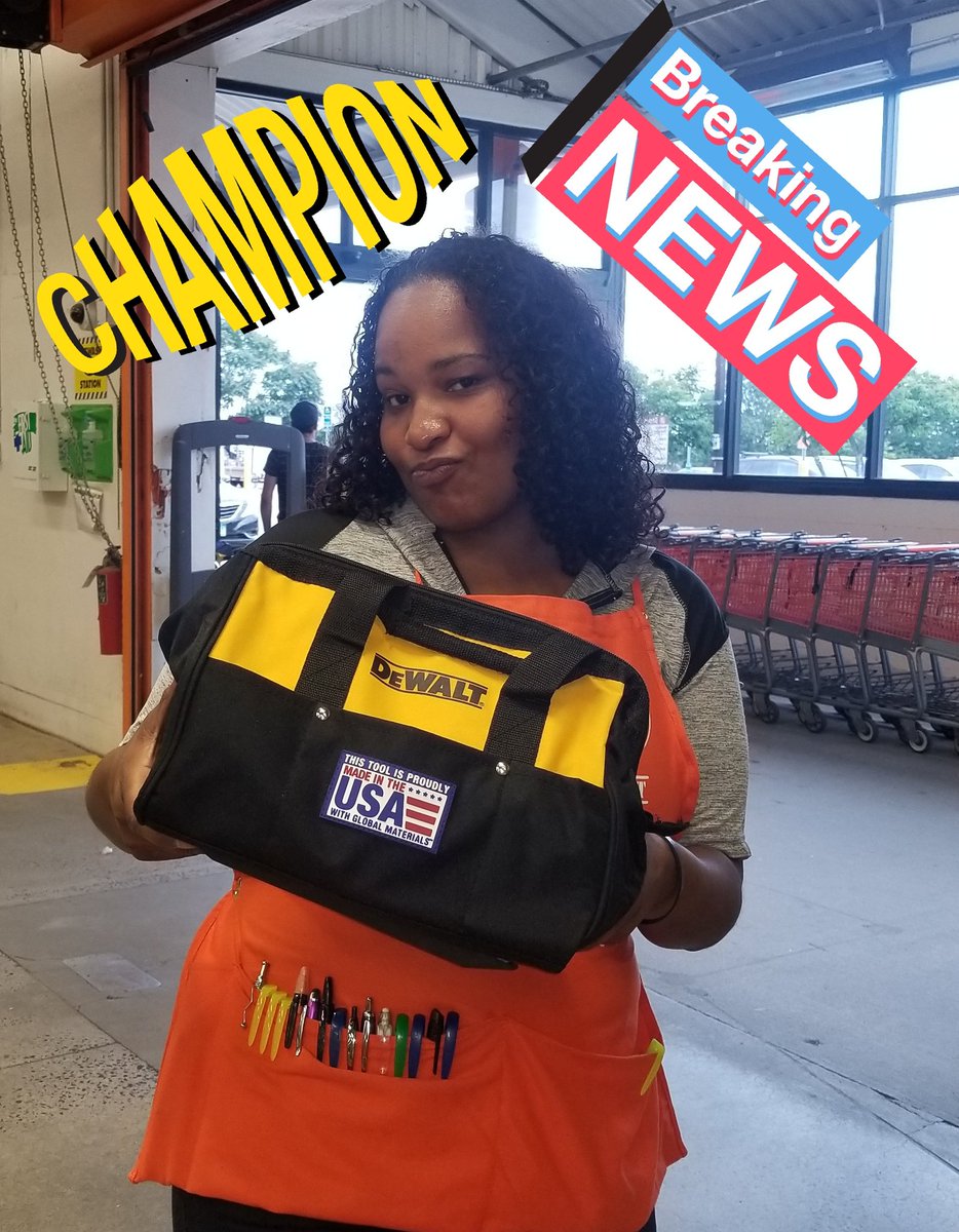 Oksana Assistant Store Manager tweet media