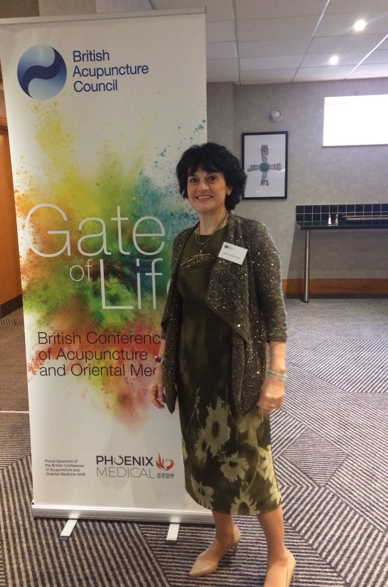 nurialoriteayan's tweet photo. Thanks so much to ⁦@TheBAcC⁩ ⁦@KDurjun⁩ and all the assistants who literally crowded the room for my lecture #endometriosis #acupuncture #TCM My heart is full of joy, thanks for sharing this #gateoflife #Conventry #UK https://t.co/ACZHANgJes