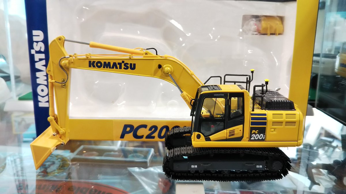 コマツ ユンボ pc200 法面バケット