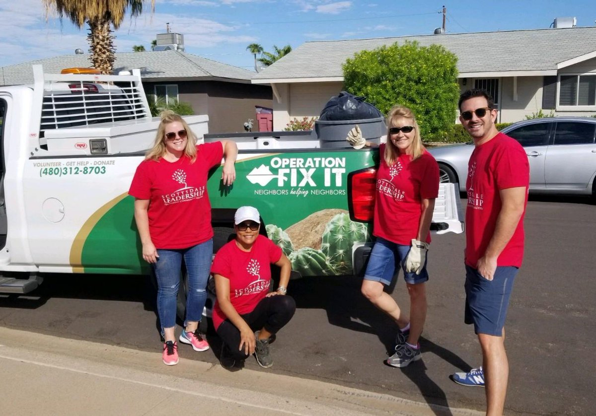 nneff56's tweet photo. @ScottsdaleLeadr Class 31 team cleared weeds with @scottsdaleazgov Operation Fix It Saturday morning. #scottsdaleleadership #operationfixit https://t.co/WdI85ZsUbE