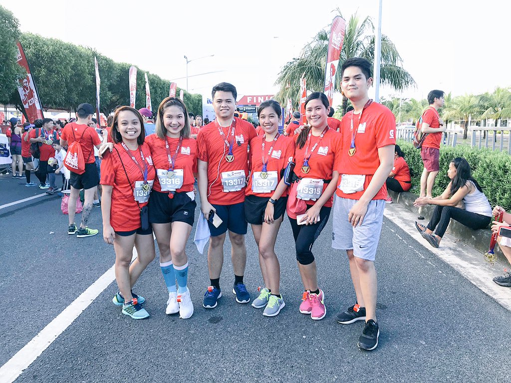 chaiacaba's tweet photo. β€οΈβ€οΈβ€οΈ #HeartToFinish #RunRioTrilogy https://t.co/Yk60SanQXR