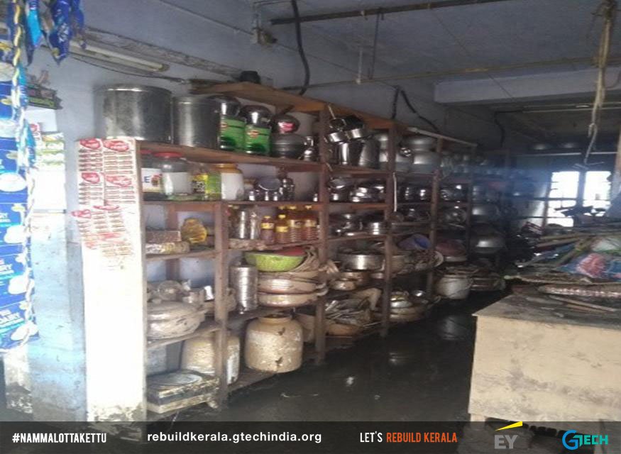 GTechIndiaOrg's tweet image. Tech member Ernst &amp;amp; Young (EY - Trivandrum and Cochin)  and #NammlOttaKettu initiative: Over 400 #KeralaITCommunity volunteers supported relief and rescue work in various districts contributing 6.93 lakhs
#NammlOttaKettu #gtechindia #rebuildkerala #KeralaITCommunity