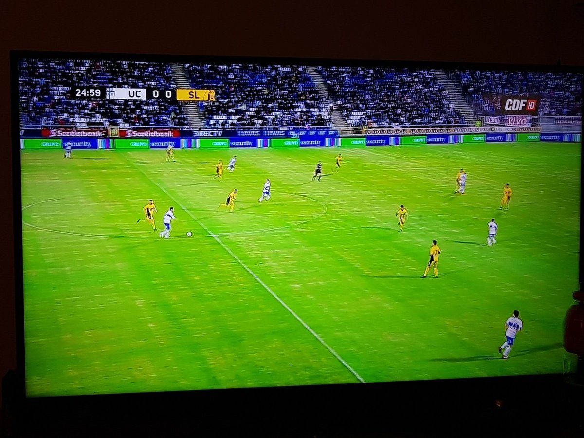jdaroch's tweet photo. @CDF_cl que vergüenza la transmisión del partido en "HD" de la uc. Les aseguro q no es ni mi tv ni mi señal de vtr. Si no que su transmisión, pesimos colores, calidad, nitidez. https://t.co/heftOFBnpf