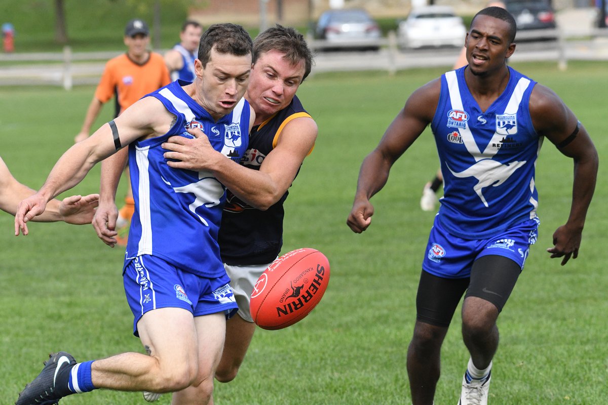 AflOntarioPhoto's tweet photo. The photos from the Semi-Finals game between the @EtobicokeRoos and the @Toronto_Eagles have been posted: https://t.co/fyzxeJlp2C https://t.co/KDtktQ13fn