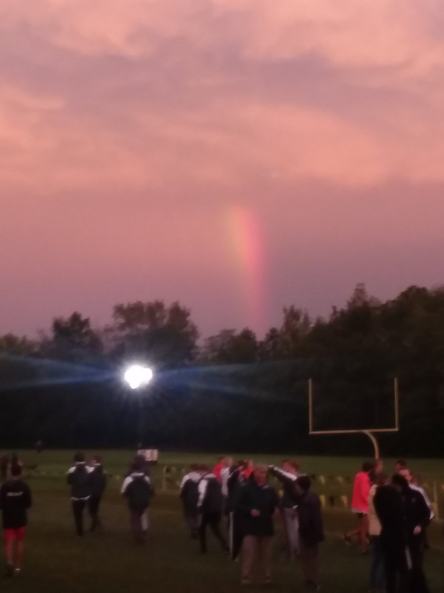 CLEyre88's tweet photo. A sign over the Centerville course for @BTCrossCountry ! What a #GD2R ! https://t.co/GJqxMBj0lq