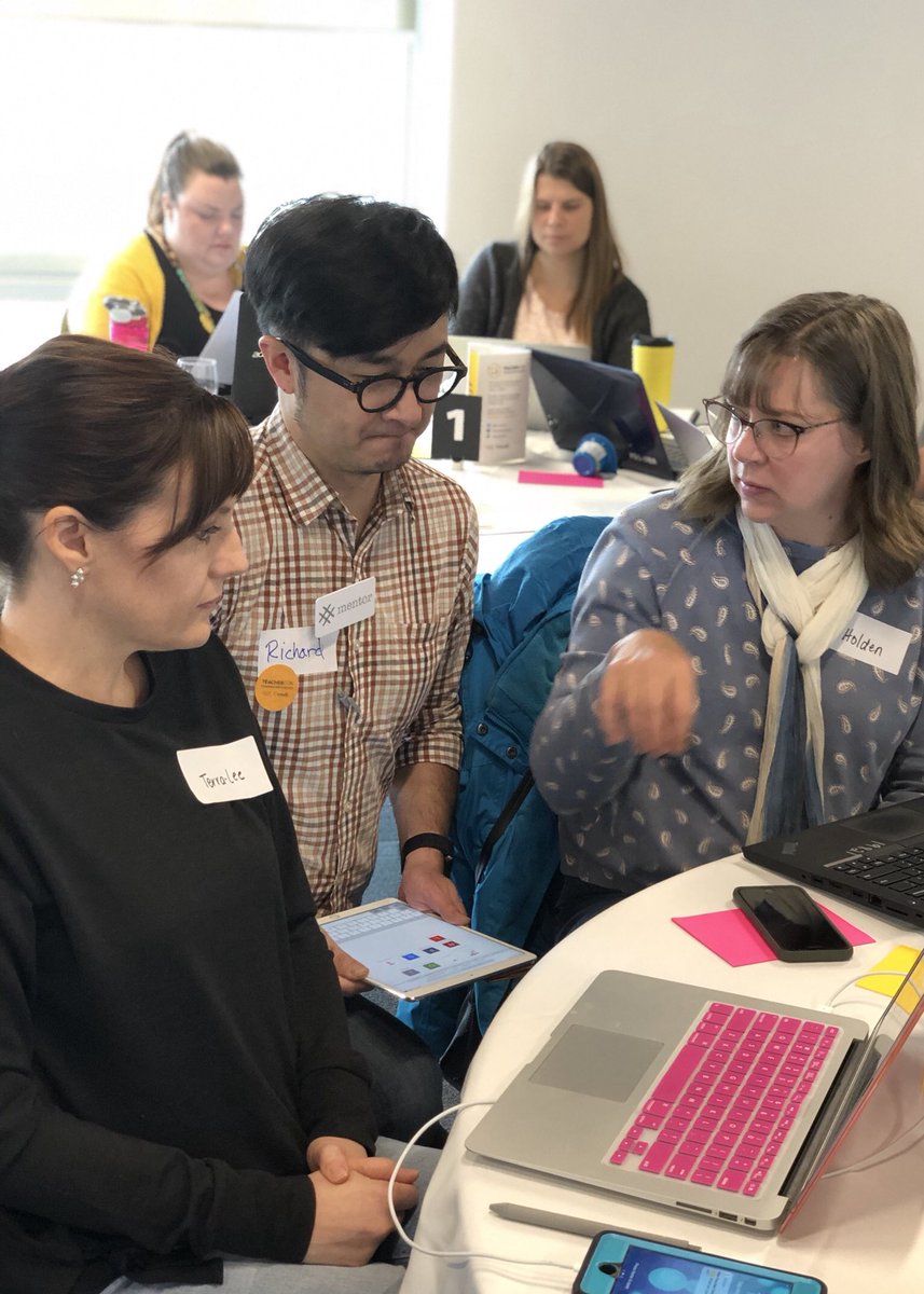 thumbbelina's tweet image. #TeacherConCA Mentors - Hope the #TeachersLearningCode had fun today @learningcode