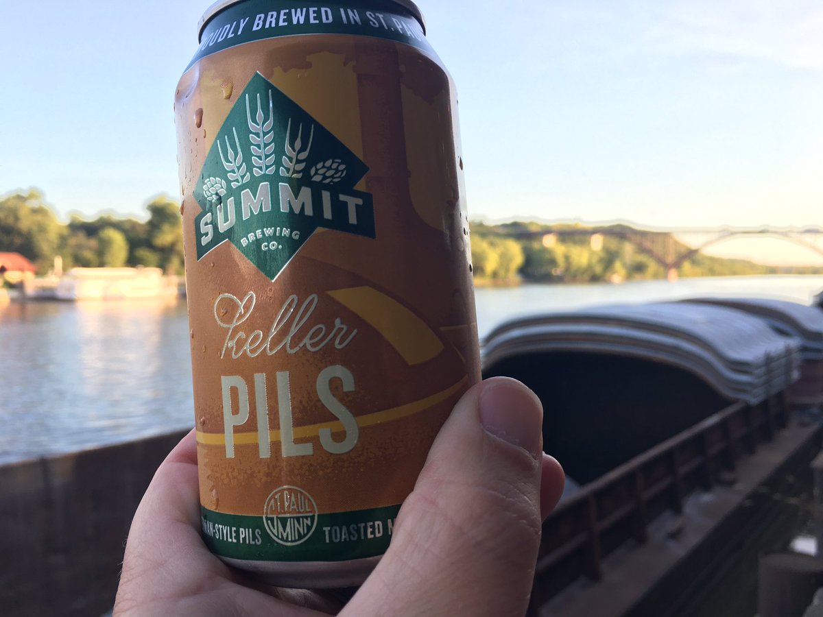 Looking up the river at you <a href="/summitbeer/">Summit Brewing</a> from @RedRiverKitchen. Cheers on the #kellerpils gold today! #GABFawards