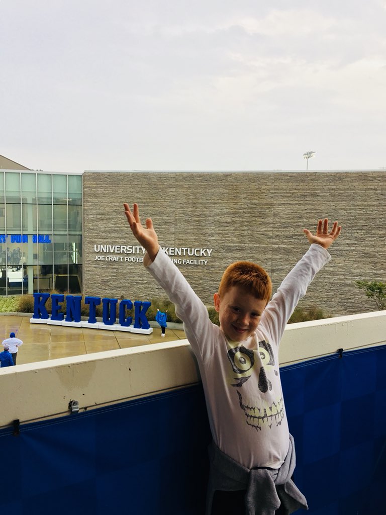 kmdurbin35's tweet photo. #WeAreUK https://t.co/uP5lKQrgXS