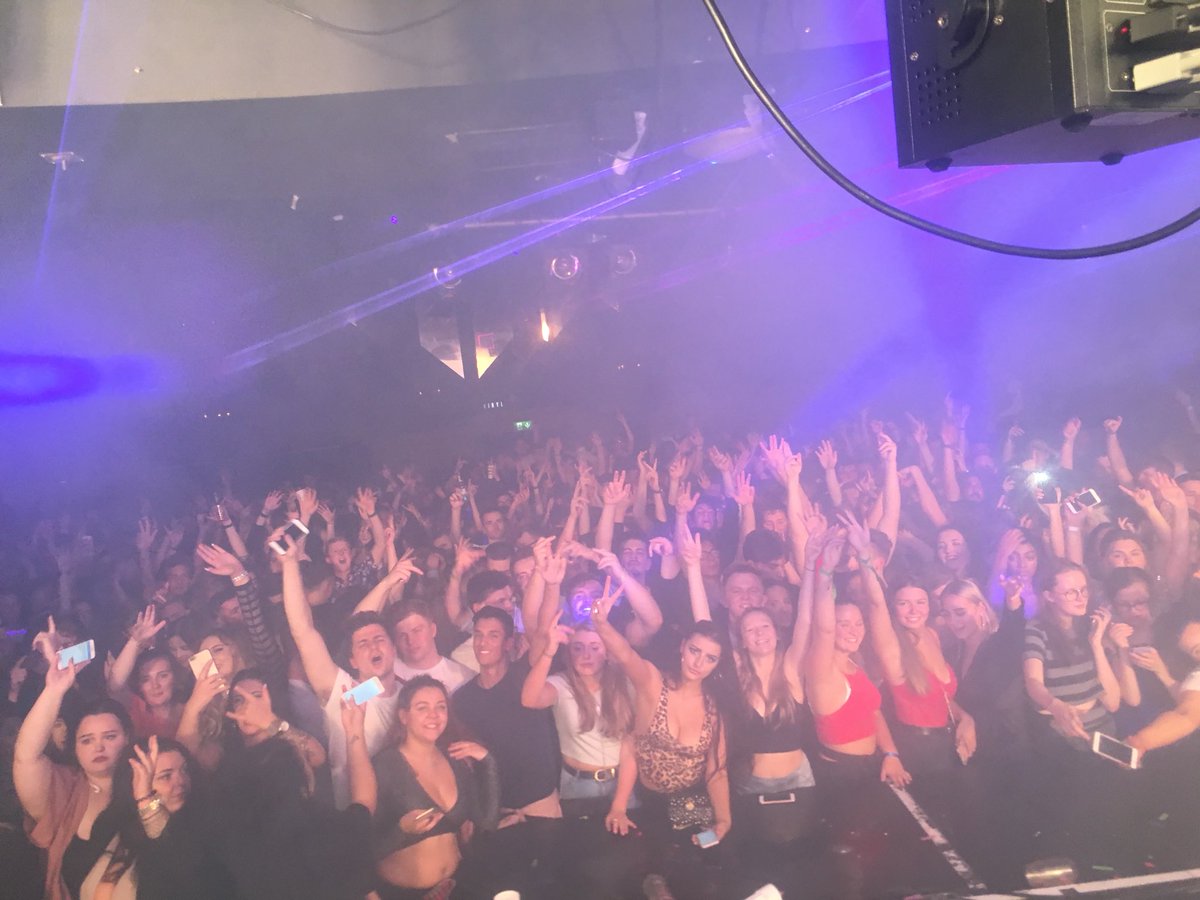 djmarkallAn's tweet photo. @tinchystryder Can’t wait for you to get to @Pryzmplymouth tonight! https://t.co/Rw6SFmUkCK
