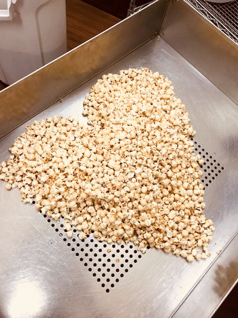 POP goes my heart! #popcornheart 
501 W Main St Denison TX 75020
(903) 820-8123
PopAroundTheCorner.com