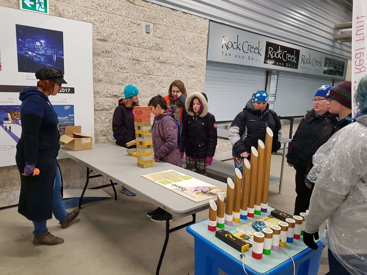 SaskGirlGuides's tweet photo. #SaskGirlsFirstLaunchParty @SkScienceCentre https://t.co/zOErf14cdg