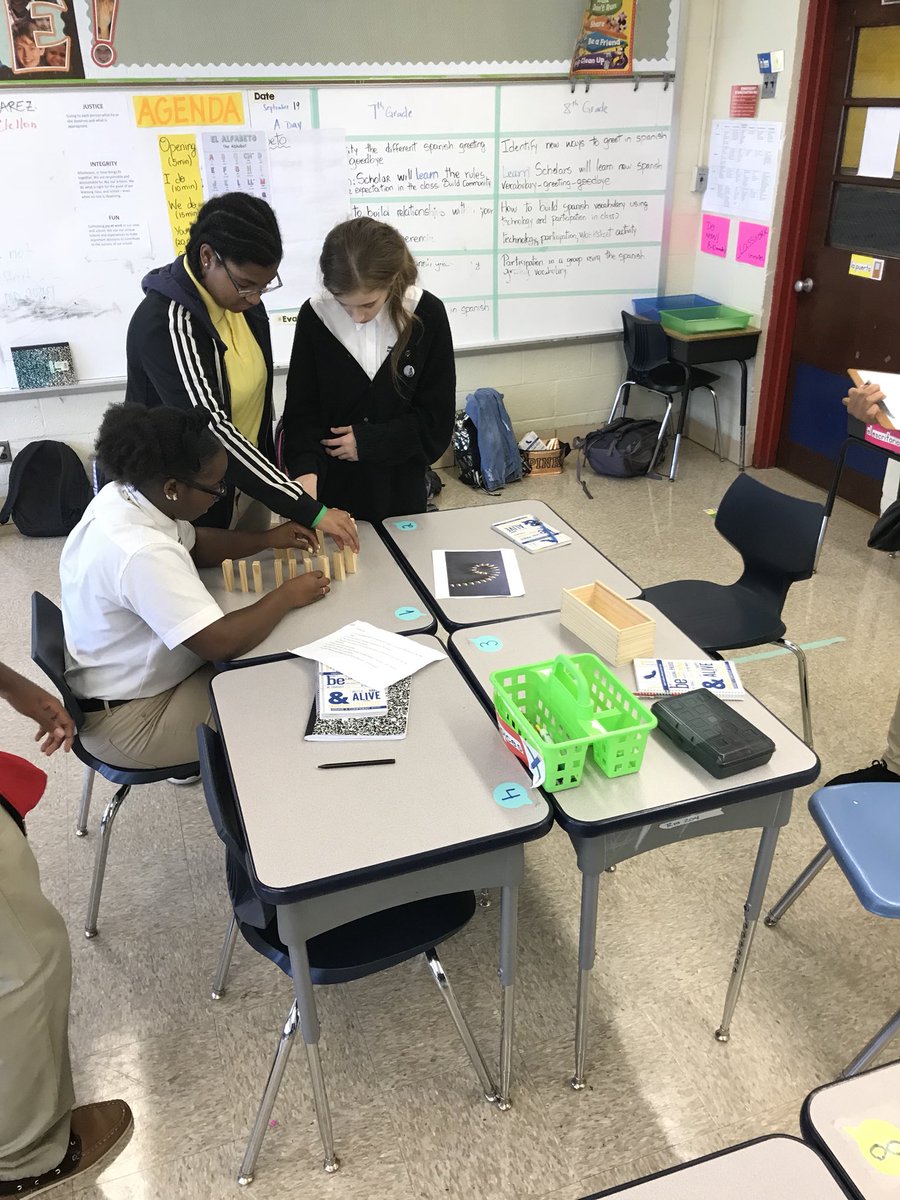 MsWhiteHat's tweet photo. Classroom guidance lessons were interesting this week. I had students move around in centers to keep things interesting. #characterlesson #guidancelessons #schoolcounselor https://t.co/EWKrspytua