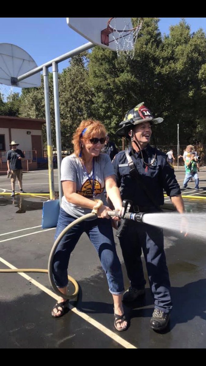 mbarnessgusd's tweet photo. Sunol Glen annual Walk-a-thon with the Cal Firemen!  🦅😎 https://t.co/dtesi0hxVy