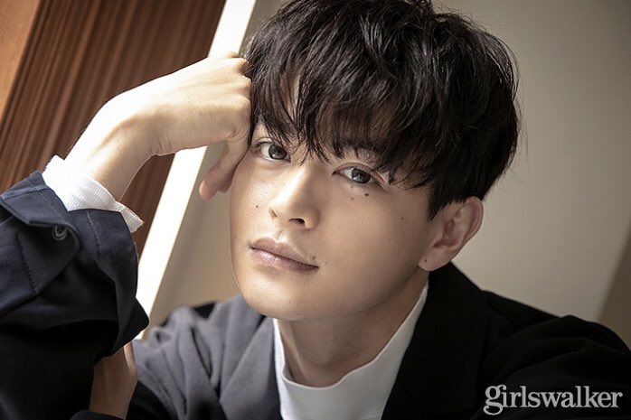 تويتر Minaco على تويتر 大人の色気が増しすぎた紅渡に会いたい会いたい逢いたーーーーい 仮面ライダージオウ 仮面ライダーキバ 編 瀬戸康史 紅渡 キバ T Co 7ygiceixsk