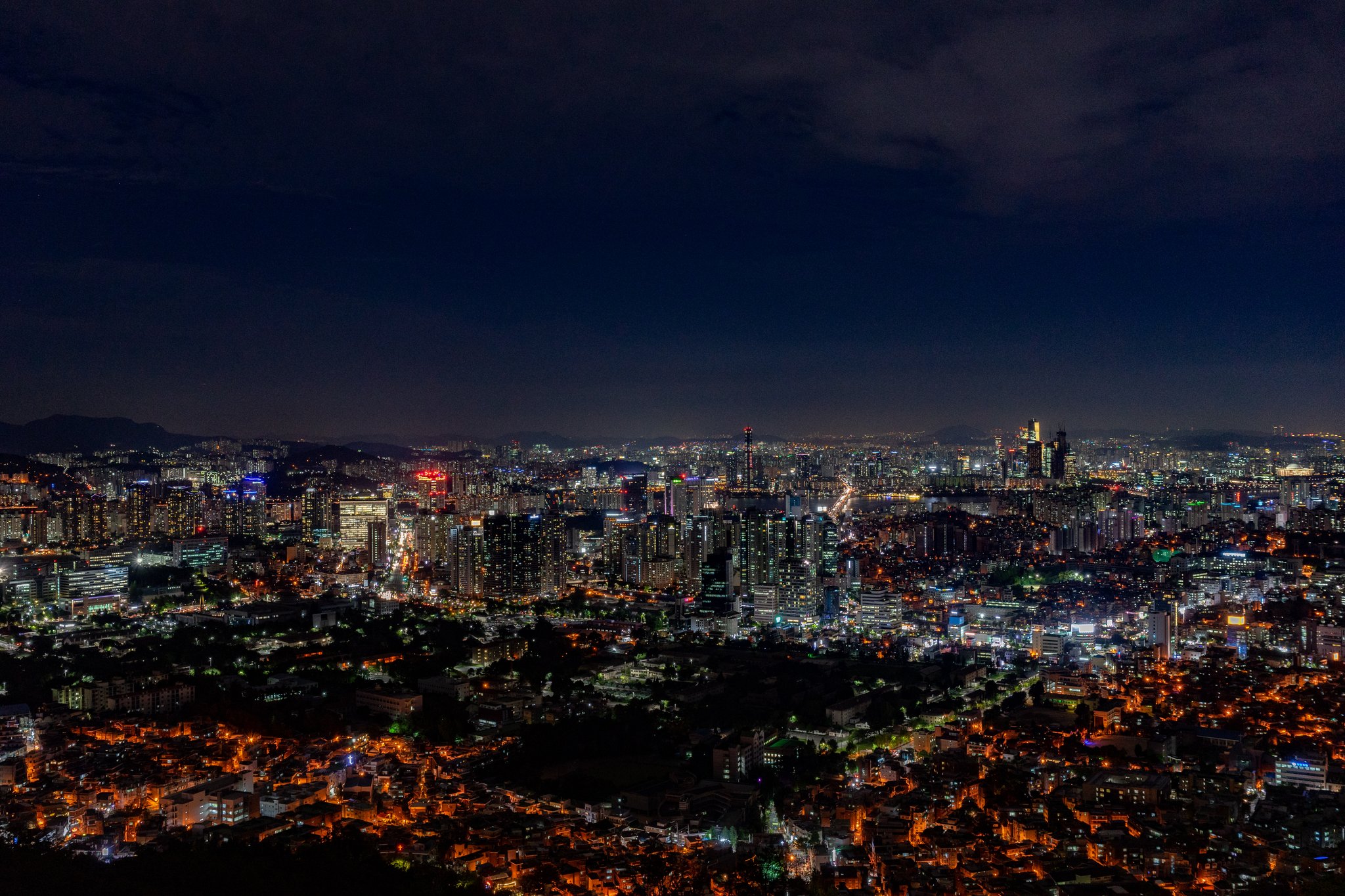 Keo 韓国 Nソウルタワーの下から撮った明洞の夜景 ファインダー越しの私の世界 写真好きな人と繋がりたい 写真撮ってる人と繋がりたい 夜景 韓国 明洞 Photography ii Pashadelic T Co Gfbalajqhi Twitter