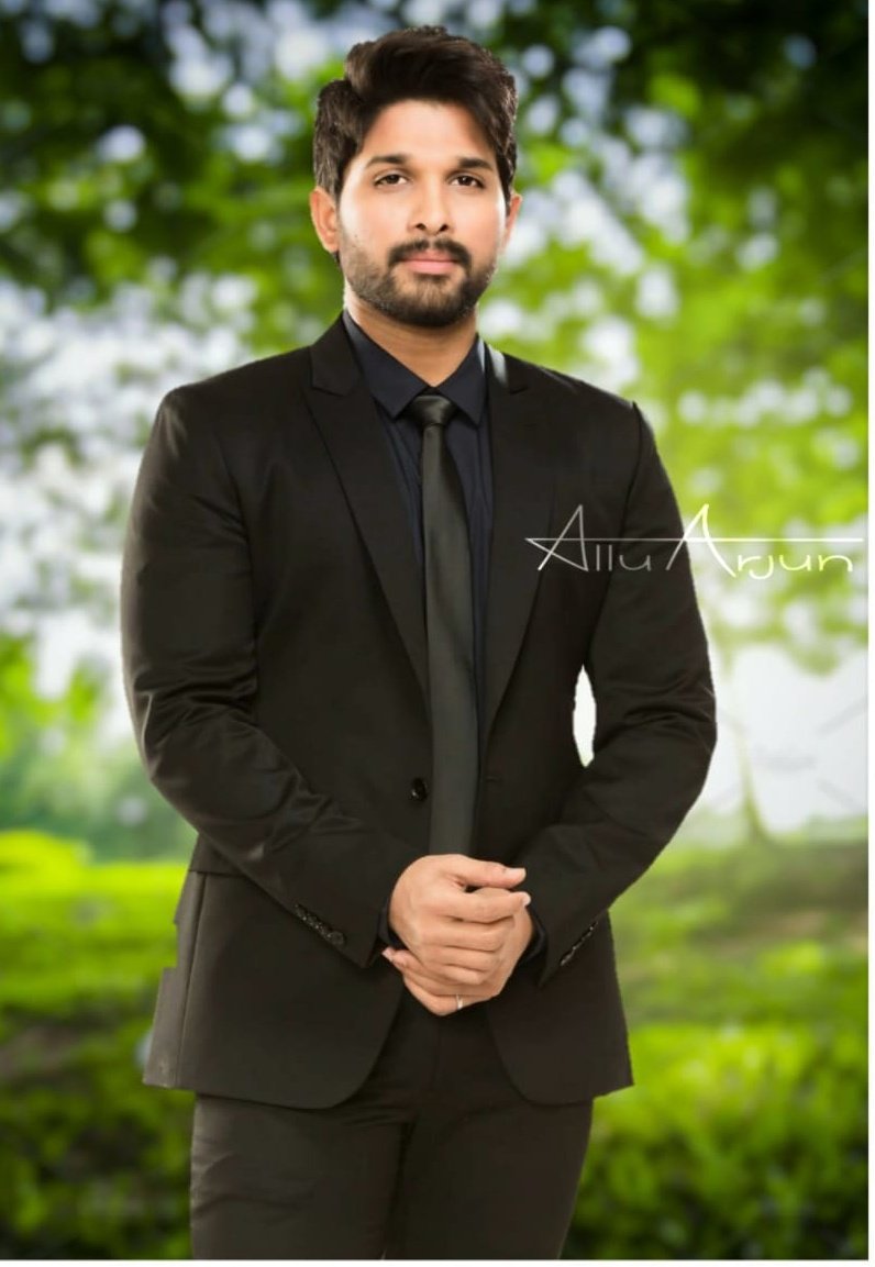 AlluArjunForvr's tweet photo. #stylishstar
@alluarjun 😎
#youthicon 😍
#stylekaabaap 😘 https://t.co/KJ2x6tzZZ4