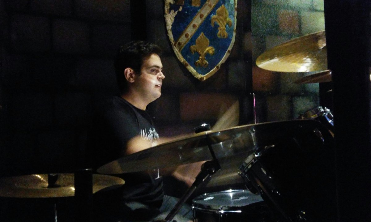 AlexMangasTV's tweet photo. Gran concierto el que ha dado @MidnightMinuet en @PbTalisman en la presentación de su disco La leyenda del sol y la luna 

Recomiendo oirlo ya que tiene varios generos del rock con influencia de música clásica.

Podeis conocerles en la entrevista que les hice para @TeleSurMadrid https://t.co/7TkW17kqhB