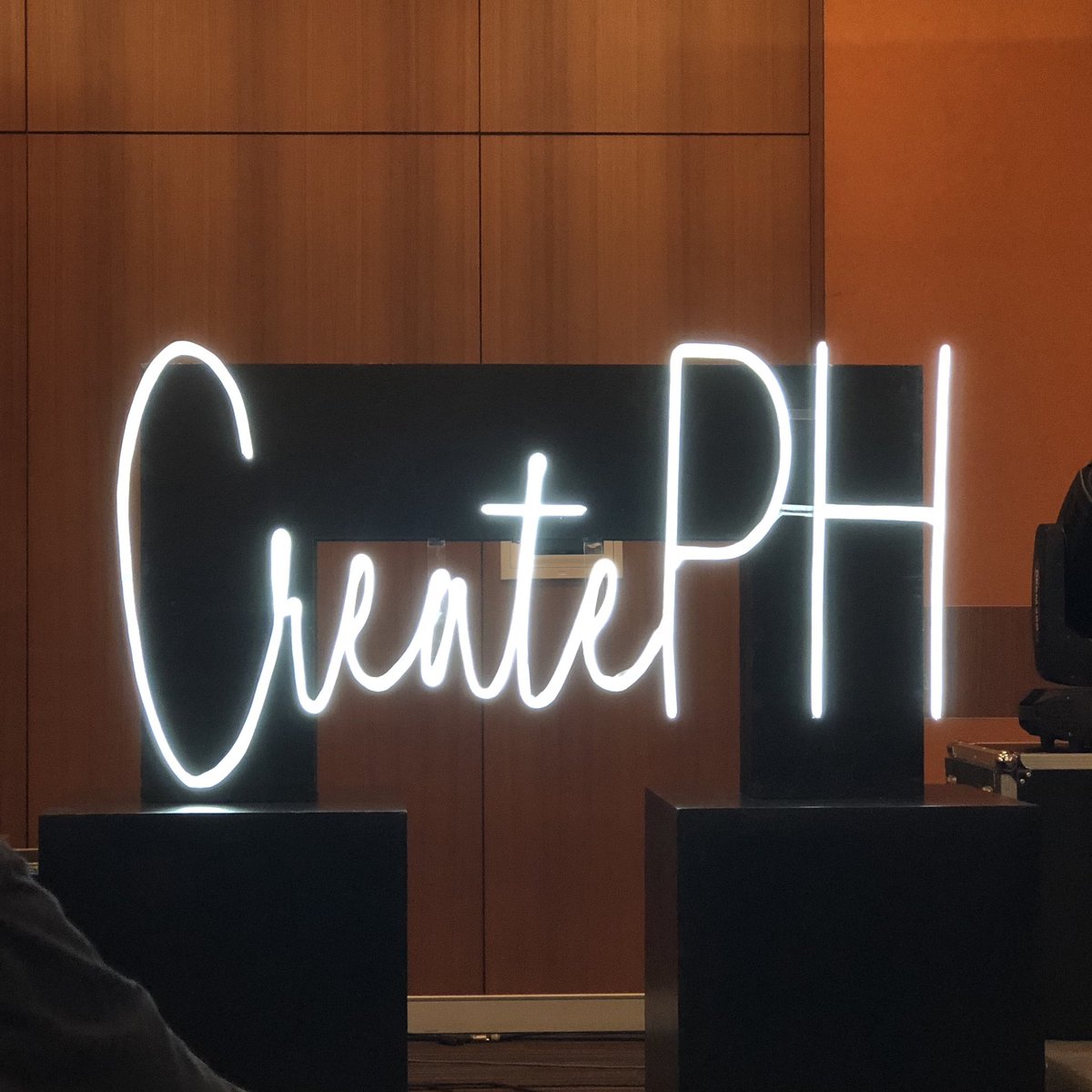 Excited for today’s #CREATEPhilippines masterclass with Chris Do. Yesterday was awesome, today will be too! cc <a href="/am_tins/">Tina Amper 🚢</a> <a href="/techtalks_ph/">TechTalks.ph</a> <a href="/happygaraje/">Happy Garaje</a>