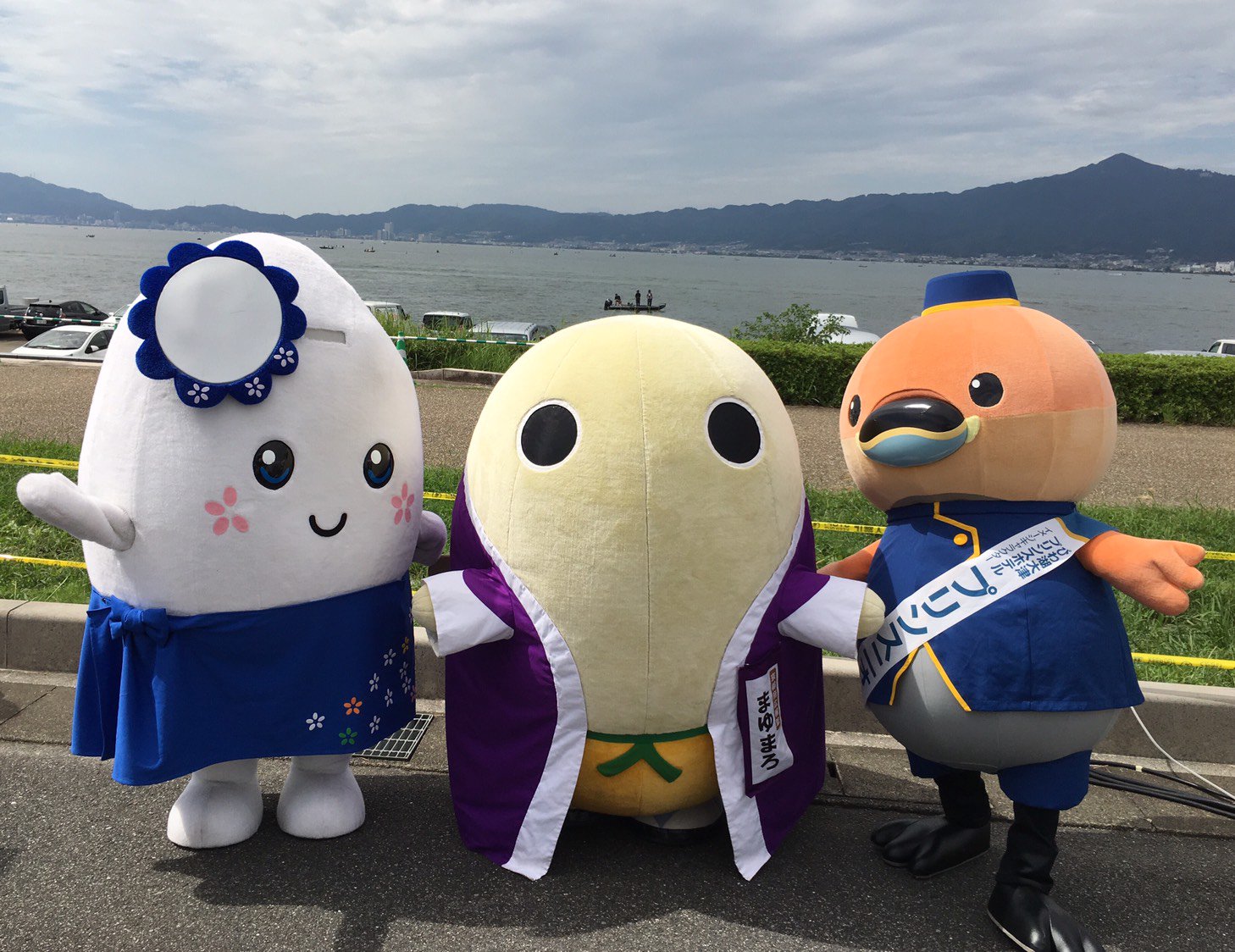 京都府広報監まゆまろ 公式 Ar Twitter 滋賀県近江米 みずかがみ 公式キャラクターの みずかがみん と 琵琶湖大津プリンスホテルの プリンスニオ とパシャリ T Co Hlyvsz6c84 Twitter 京都府広報監まゆまろ 公式 Ar Twitter 滋賀県近江米 みずかがみ 公式キャラクターの みずかがみん と 琵琶湖大津プリンスホテルの プリンスニオ とパシャリ T Co Hlyvsz6c84 Twitter