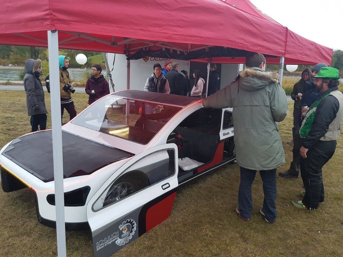 JeffreyFDunn's tweet photo. @beakerhead has @UCalgary @SchulichENGG Solar car. Looks cool. The first time the public sees it @UofCSolarCar Great design. All that hard work is paying off @kallosm https://t.co/KVsVbbkJgj