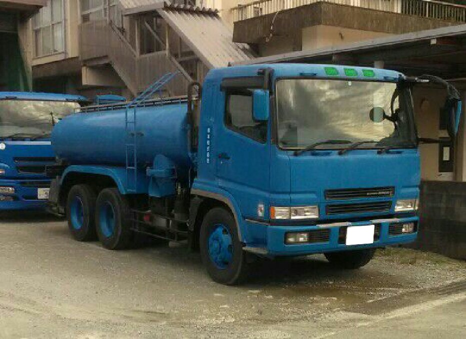 はたらく機械の会 Auf Twitter 工藤庄八氏のバキュームカーに関する考察で フールプルーフについて言及されていた コックの2段階操作 コックの逆操作による噴出事故の発生確率が高い 実際に発生している を踏まえた提案なんでしょう