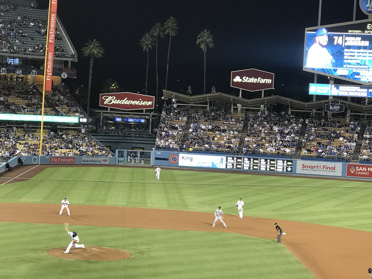 Mia_Hall19's tweet image. .@kenleyjansen74 #killinem @Dodgers