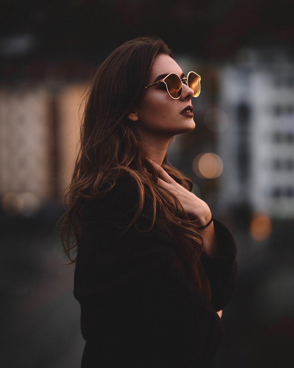 Portraitsworlds's tweet photo. I waited  for you too long  #artofvisual #art #follo4follo #Likes #portraitpage #imaginativeuniverse #milliondollarvisuals #vzcomood #ftmedd #depthobsessed #portraits #theportraitpr0ject #pr0ject_uno #ourmoodydays #art #photography https://t.co/wMvg5fAVpH