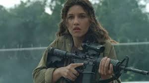 Hispanic Heritage Month Day Eight (9/22/2018). #38. Multi-racial actress Juliana Harkavy is of African, Eastern European, Chinese & Dominican heritage! She is no stranger to the horror & superhero genres! She's been "Alisha" on The Walking Dead; & is now Black Canary on Arrow!