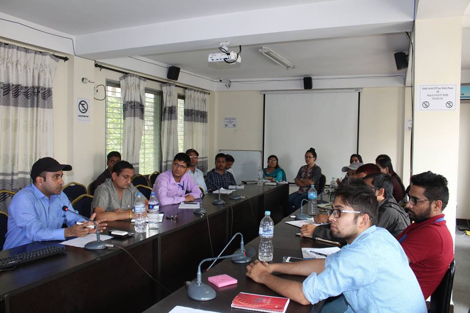 DoEnv_Nepal's tweet photo. यस विभागको महानिर्देशक श्री झलकराम अधिकारी ज्यूको अध्यक्षतामा  मिति २०७५-०५-३१ गते देखि ५ दिने EIA (environmental impact assessment) Audit  वातावरणीय प्रभाव मूल्याँकन  सम्बन्धी तालिम सम्पन्न गरियो उक्त कार्यक्रमका केही दृश्यहरु ।। https://t.co/oI6S2myDEy