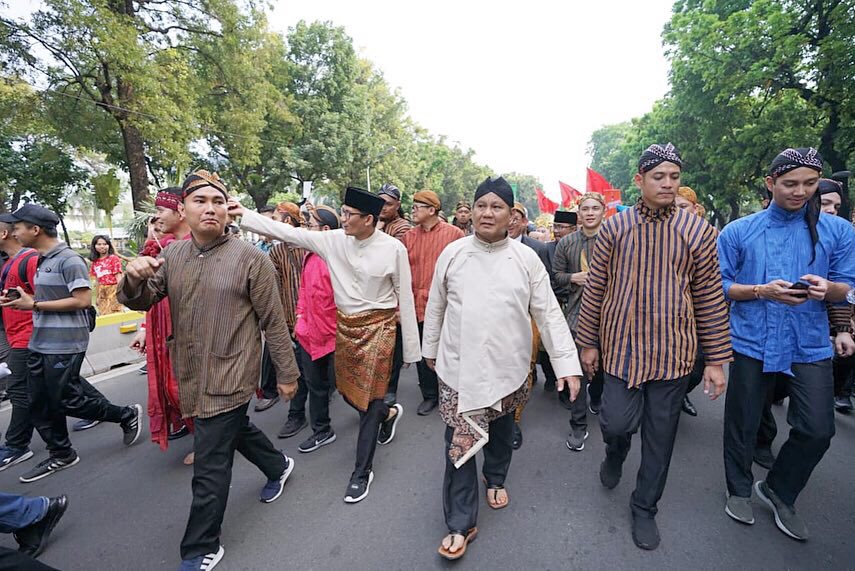 sandiuno's tweet photo. Kami juga komit akan melaksanakan kampanye pemilu dengan aman, tertib, damai, berintegritas, tanpa hoax, politisasi SARA, politik uang, serta mewujudkan pemilu yang langsung, umum, bebas, rahasia, jujur, dan adil. https://t.co/xH1wV59sOe