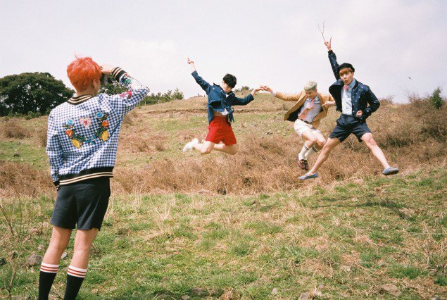 usnim_s's tweet photo. BTS Young Forever Photoshooting pt.9
#BTS #GroupShooting  #RM #JIN #SUGA #JHOPE #JIMIN #V #JUNGKOOK  #YoungForever #Photoshooting @BTS_twt https://t.co/M4YBSPMPoe