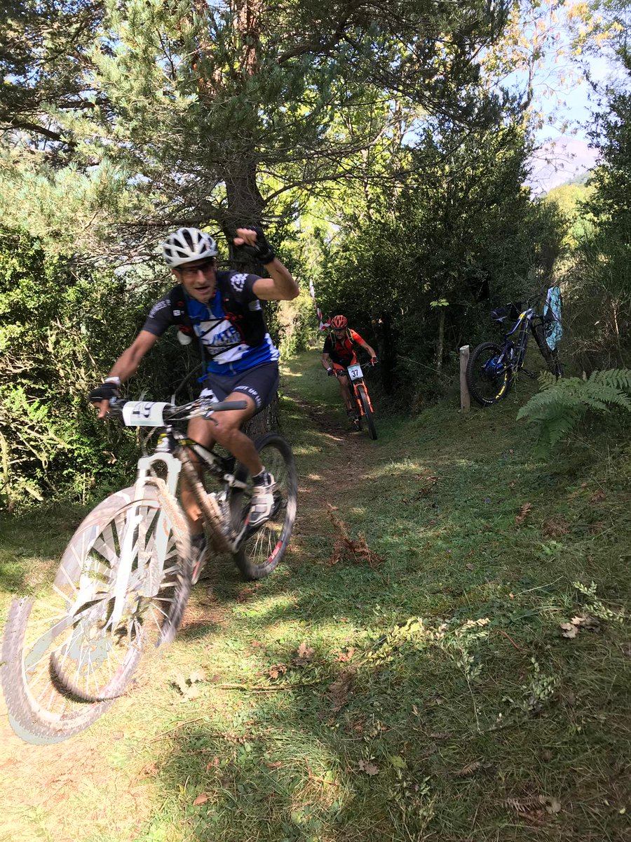 MarcBonet70's tweet photo. ESPECTACULAR cursa de #BTT #esquella ahir a la #vallderibes #Pardines i #Queralbs Recorregut BRUTAL i Organització IMPECABLE gràcies a l'@comunaesquella i Club Pirinenc Queralbs Nuria https://t.co/LnvZYFcJLr