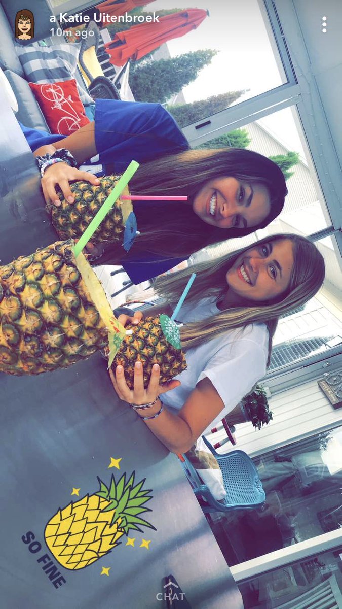 syd_syd71's tweet photo. HAPPY BEETHDAY to the strongest and most loving gal out there! Have fun adulting and such, love you so so much ❤️❤️ https://t.co/E5ui2td7Gi
