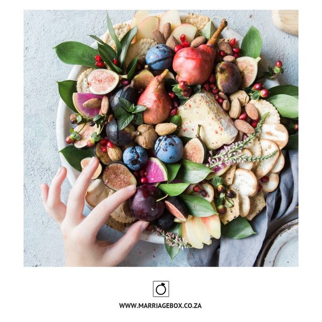 themarriagebox's tweet photo. We are in love with this fig and cheese platter - doesn't it look like a piece of heaven? Simple but significant. That's us. Contact us for more platters like this for your event, your wedding or your private function. #marriagebox #eventbox #eventplanner #weddingplanner https://t.co/S20VmobvxO