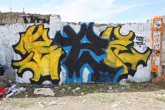 bekgraffiti_ph's tweet photo. #Graffiti #GraffLife #GraffitiDaily #talisaycitylechon FollowIG: @bek.graffiti https://t.co/BJlrfWFTgJ